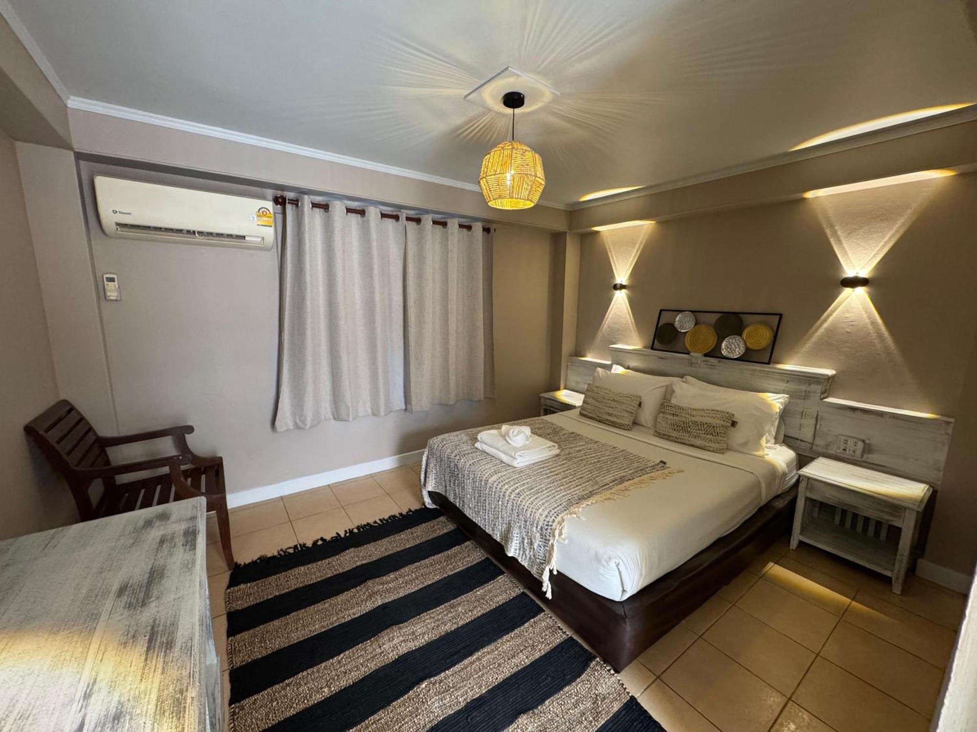 The Taksim Patong Beach Hotel Dış mekan fotoğraf